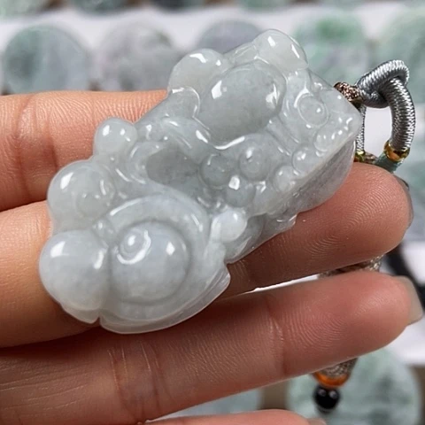 翡翠颈饰未镶嵌貔貅福利