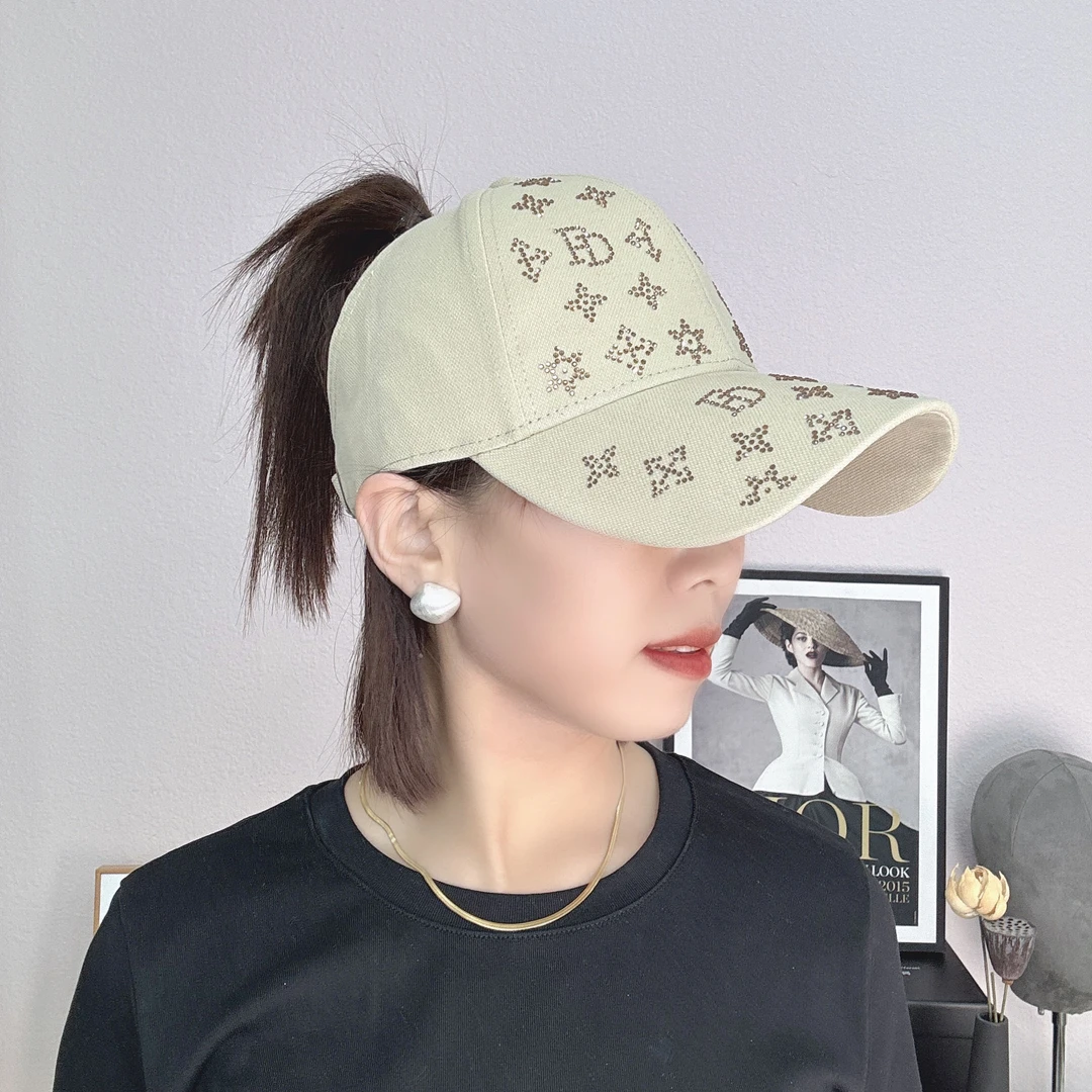 新款高顶亮钻棒球帽春夏天时尚遮阳网红百搭街头鸭舌帽
