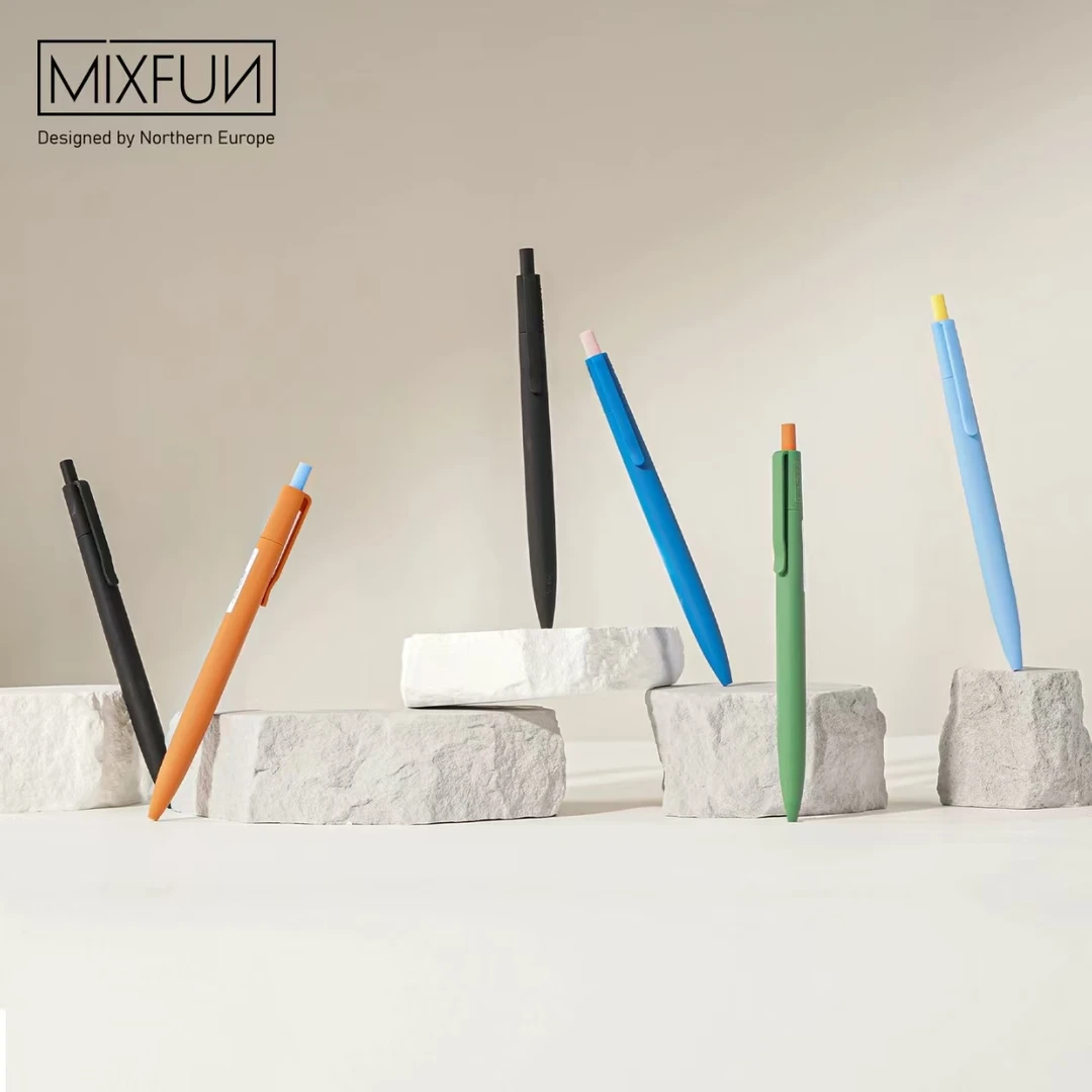 觅思方【北欧极光】系列中性笔马卡龙彩色双珠子弹头黑色0.5