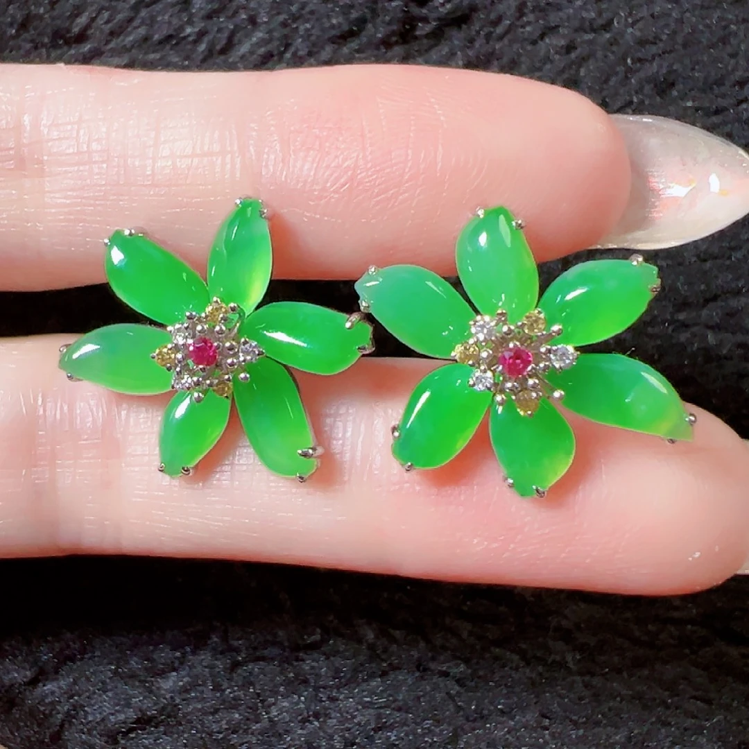 翡翠18K金镶嵌耳饰签收后24小时鉴赏期，过时不退