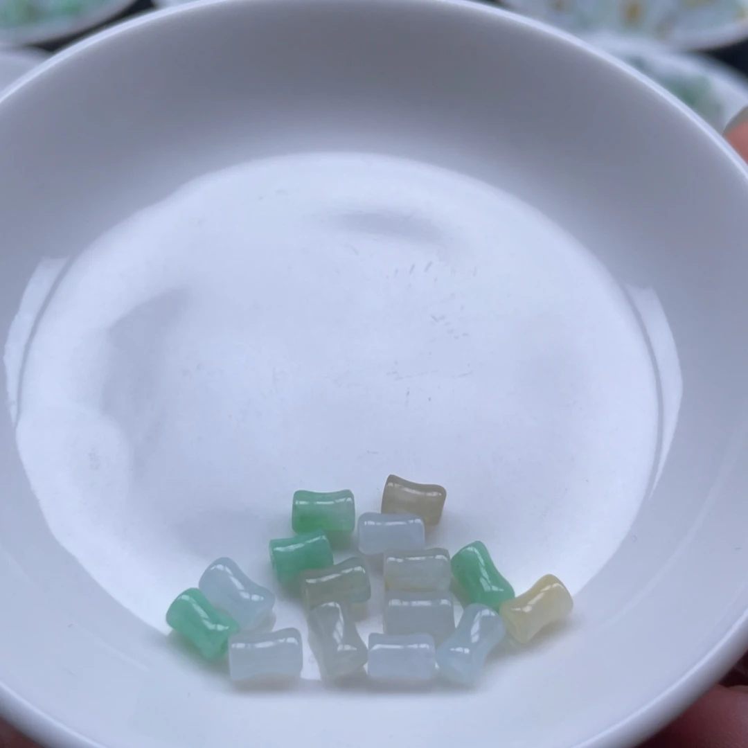 翡翠散珠通孔小蛮腰