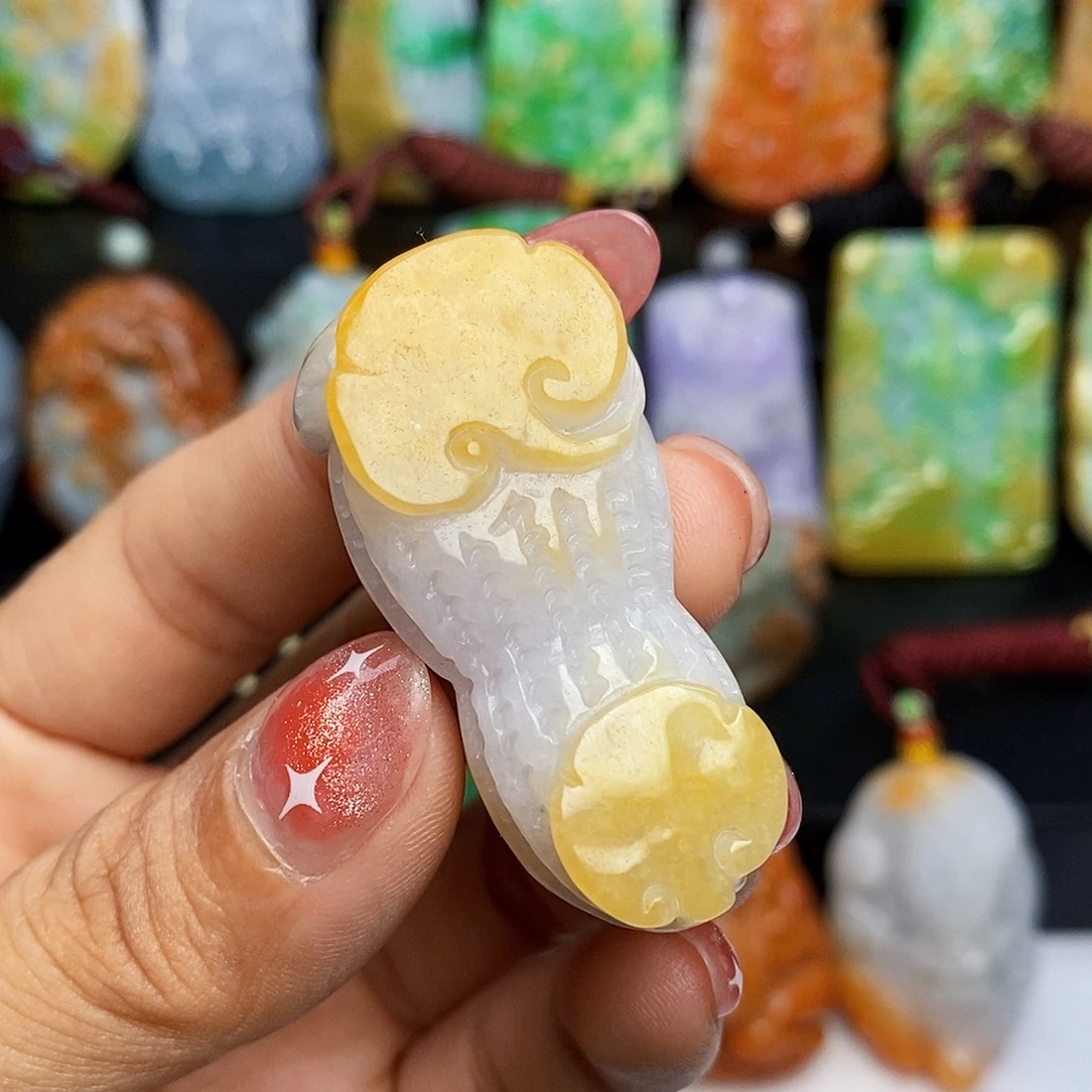 未镶嵌定制翡翠翡翠A货一物一证放漏价