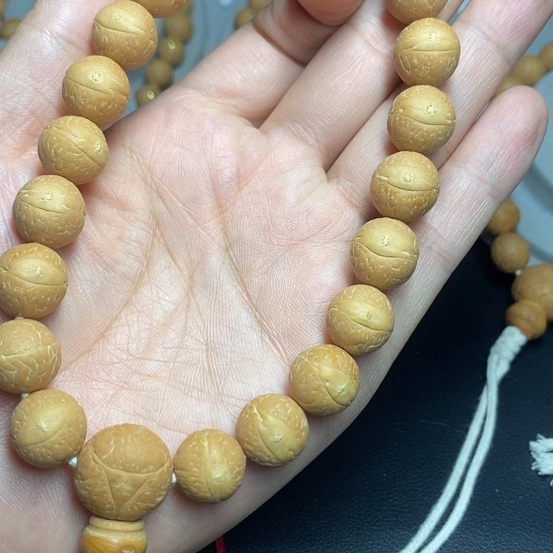 凤眼菩提吊坠12.5手串