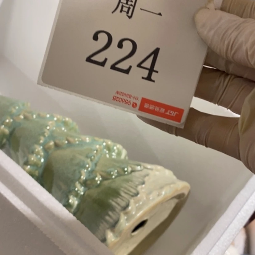 【闪购商品】摆件妞****界陶瓷摆件瑕疵特卖