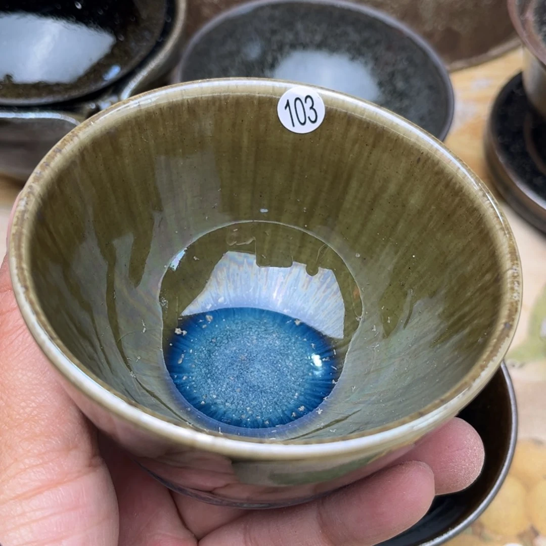 茶盏义兴龙窑坚持真柴烧