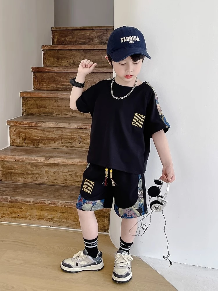 男童短袖套装2025新款夏装小孩酷帅网红时髦洋气国潮炸街儿童衣服