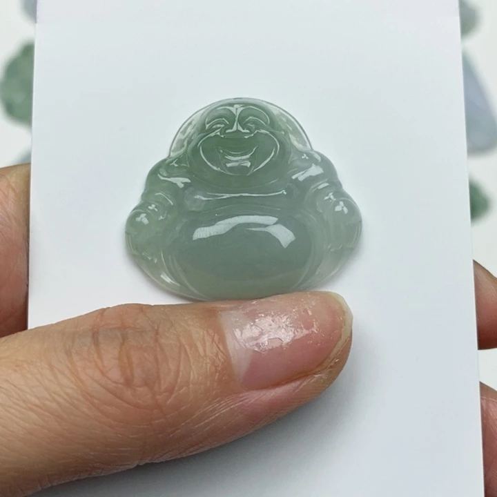 翡翠未镶嵌颈饰佛公