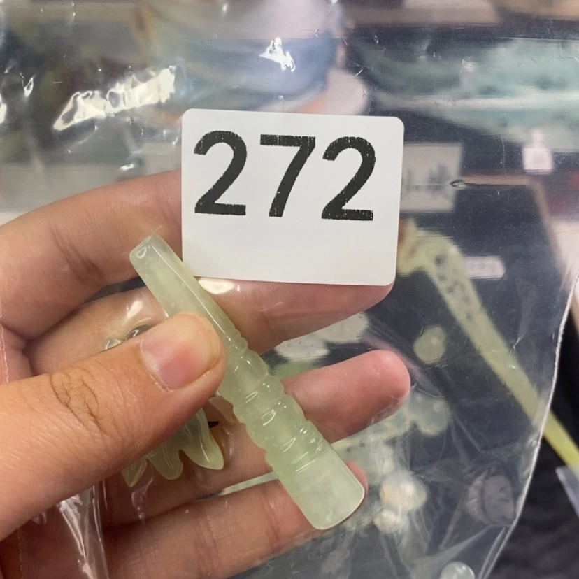 【闪购商品】岫玉颈饰未镶嵌落***