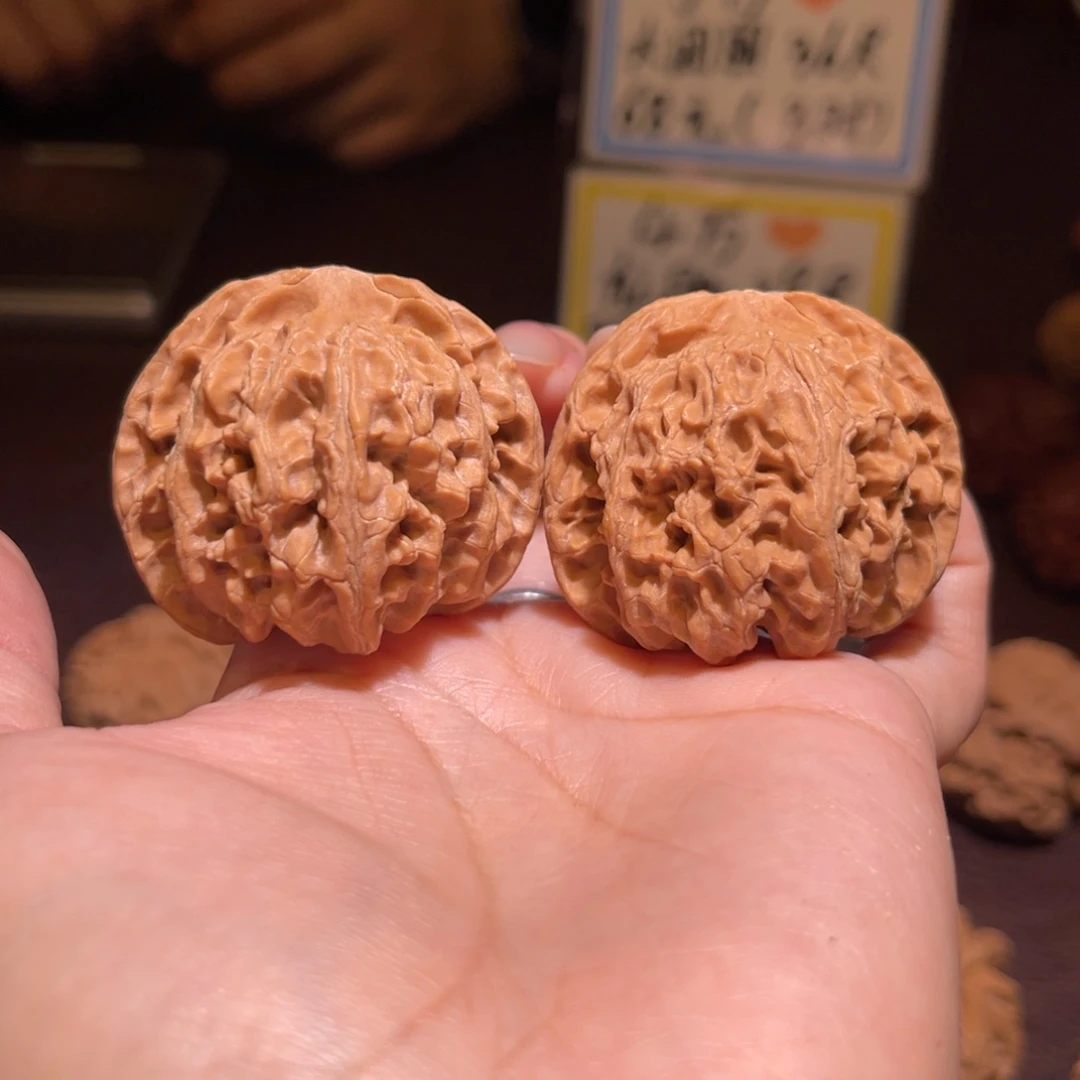 文玩核桃把件42苹果园