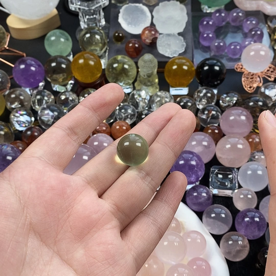 未镶嵌水晶吊坠(不含链)