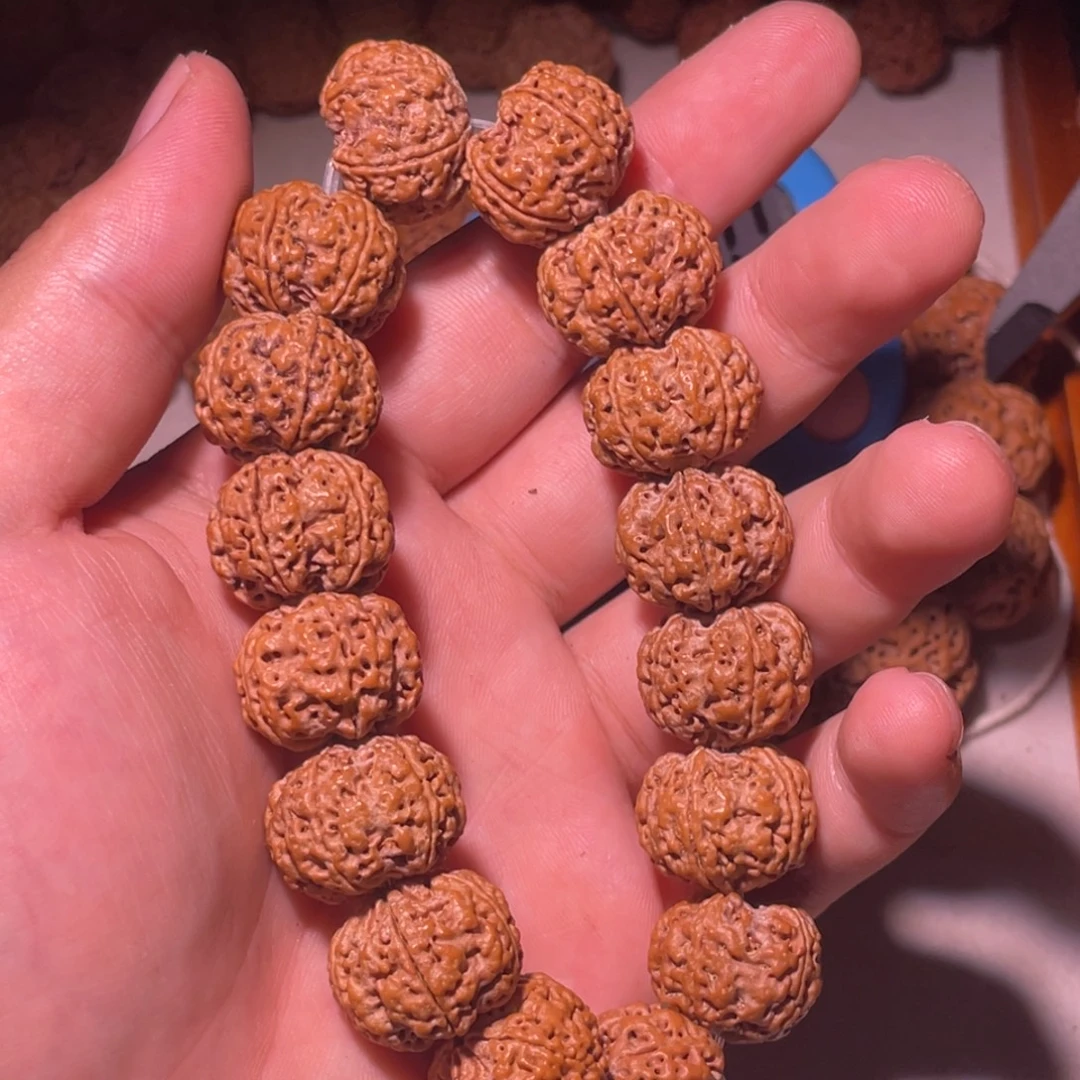 肯***哥吊坠金刚菩提大金刚