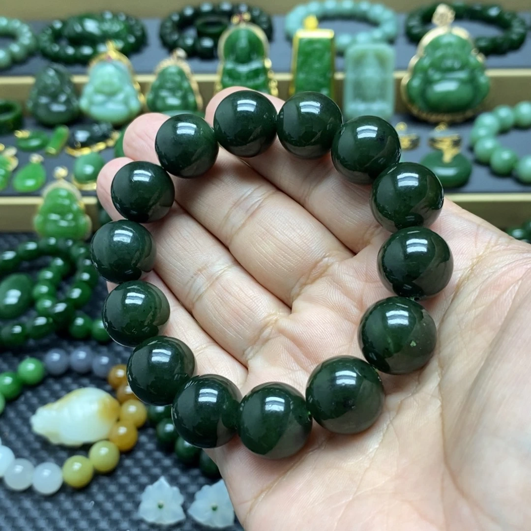 和田玉（碧玉）未镶嵌手链
