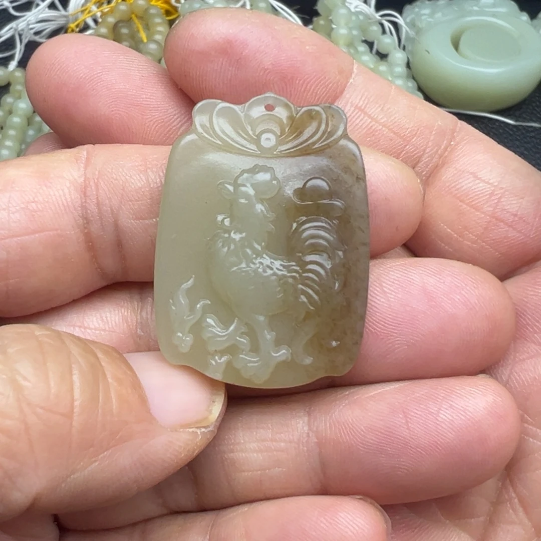 和田玉（糖玉）未镶嵌吊坠(不含链)