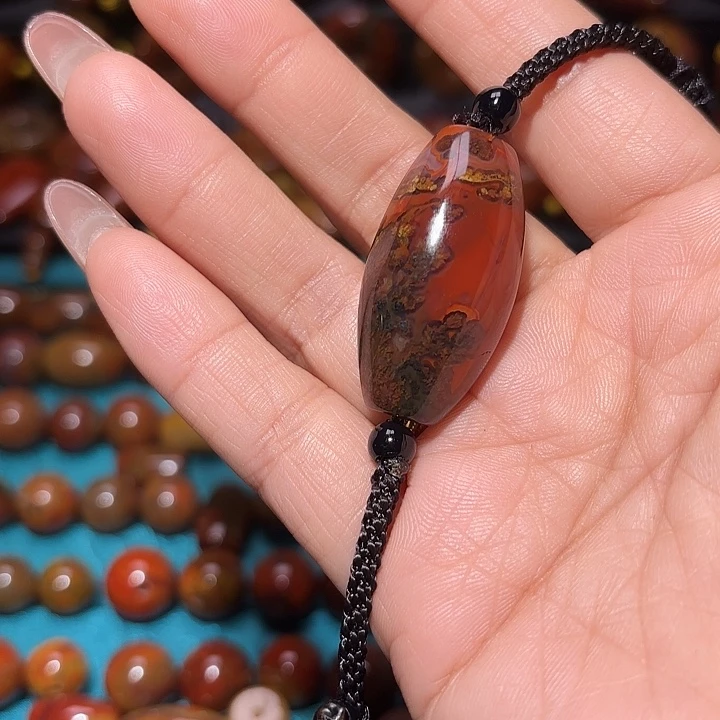 玛瑙/玉髓未镶嵌战国红珠子