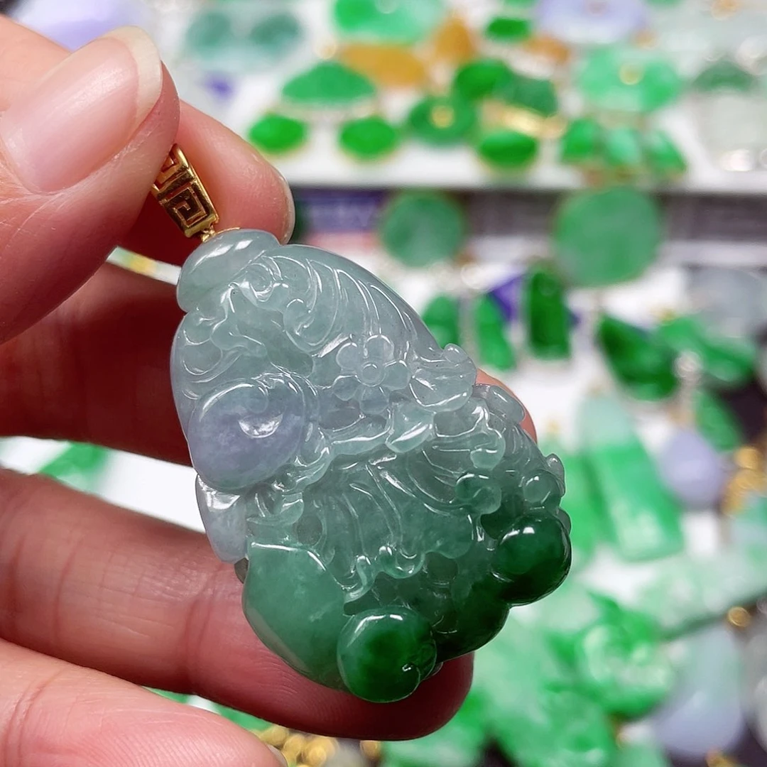 吊坠(不含链)18K金镶嵌翡翠