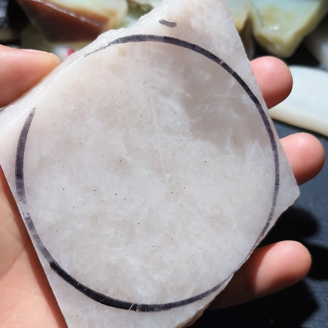 和田玉未镶嵌珠宝奇石