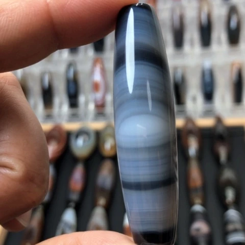 玛瑙/玉髓未镶嵌珠宝半成品