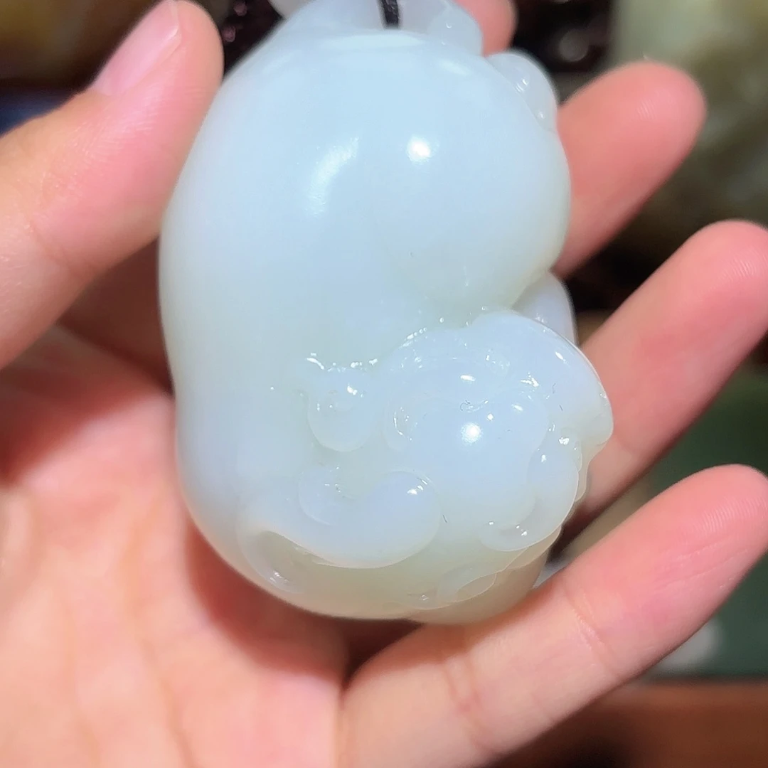 和田玉未镶嵌把件卡*