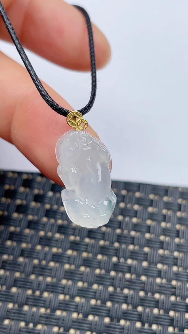 缅甸天然翡翠A货冰貔貅吊坠尺寸19.3-11.4-5.5