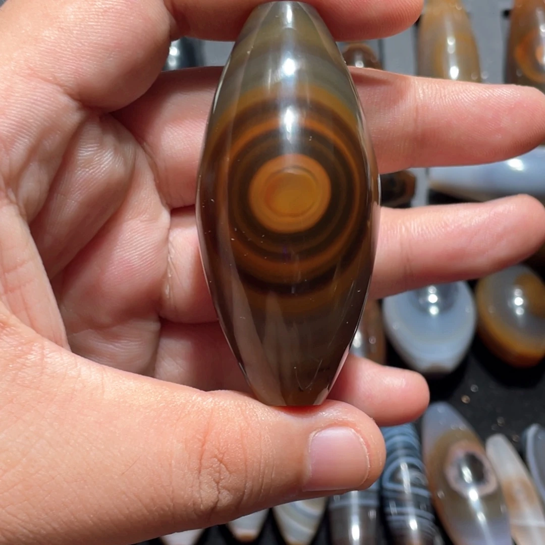 未镶嵌颈饰玛瑙/玉髓