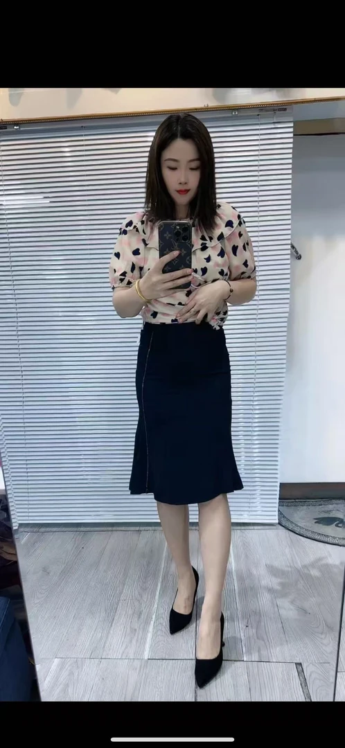 夏季新款时尚轻奢修身显瘦气质高雅中裙90-100斤