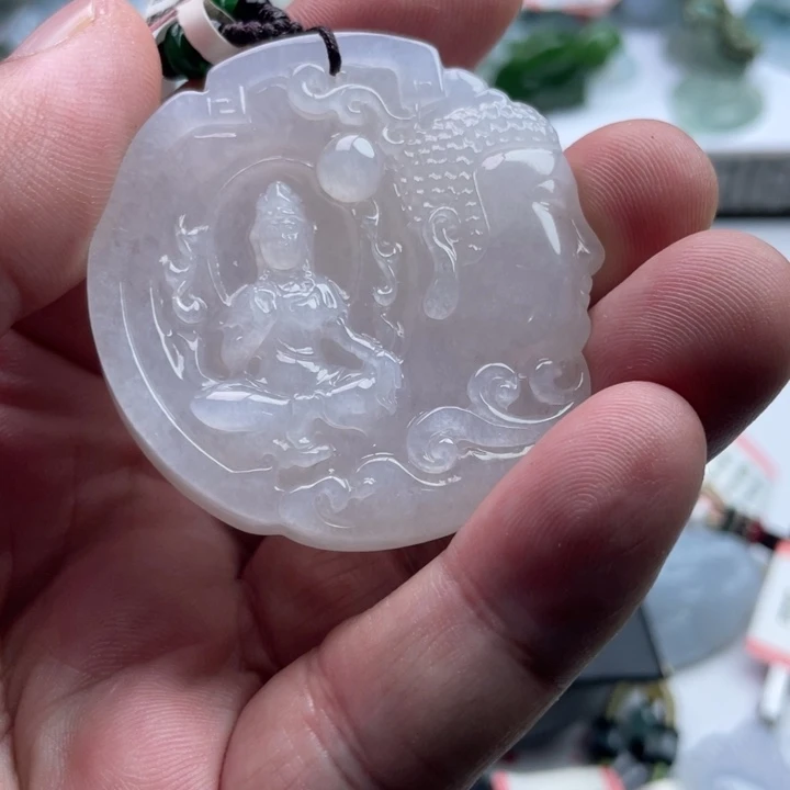 梦***6翡翠未镶嵌颈饰挂件