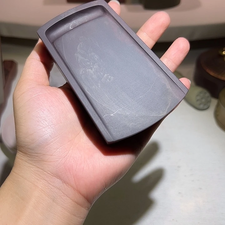 4寸麻子坑凤字抄手单砚