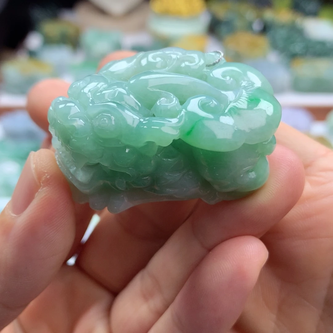 翡翠未镶嵌颈饰翡翠貔貅