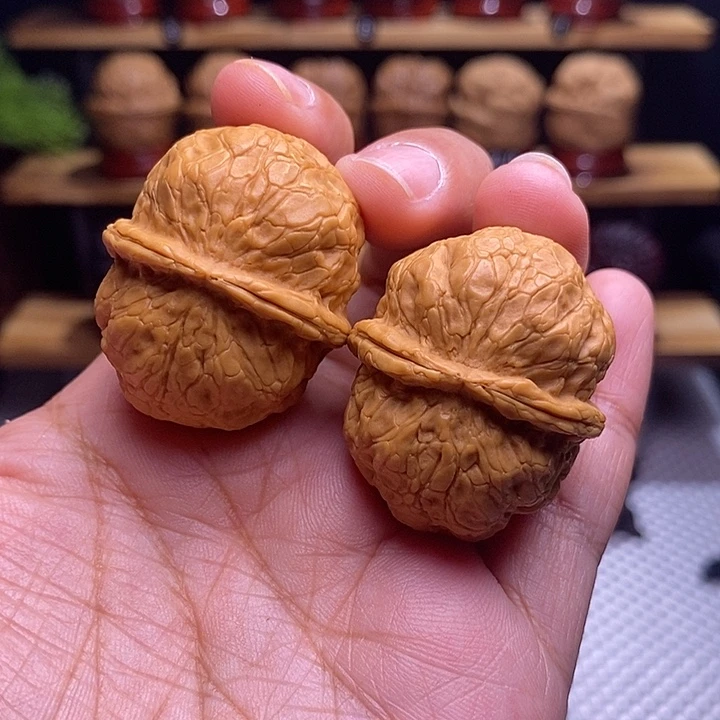 文玩核桃吊坠小鲲鹏24