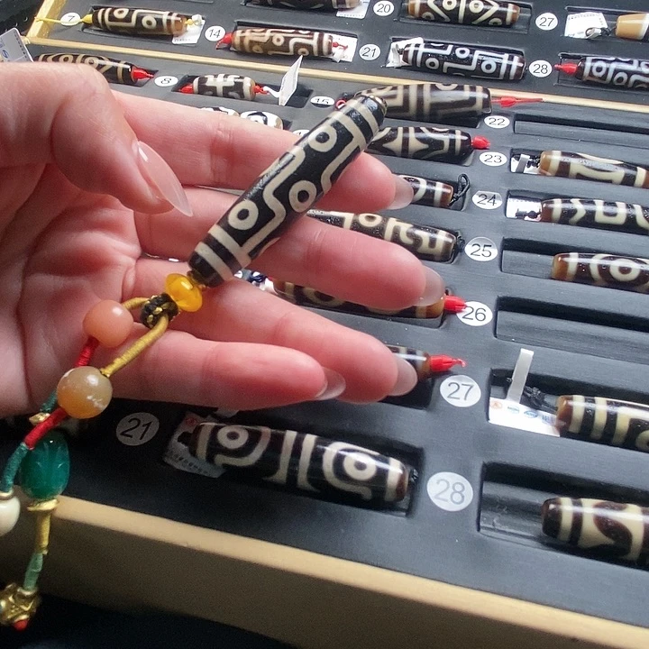 玛瑙/玉髓合金颈饰