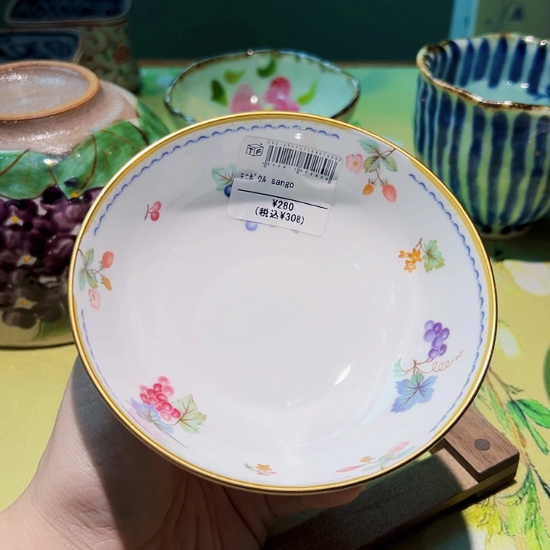 咖啡杯和咖啡杯也要注意身体