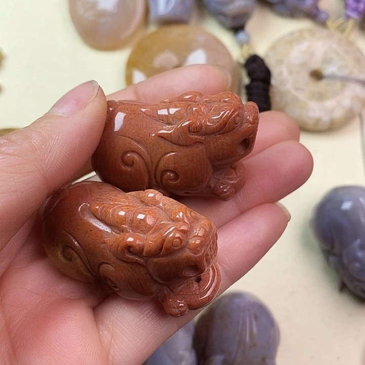 硅化玉吊坠(不含链)未镶嵌勇****行