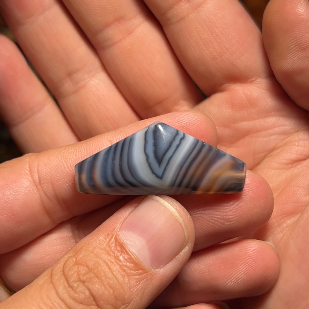 玛瑙/玉髓未镶嵌珠宝奇石