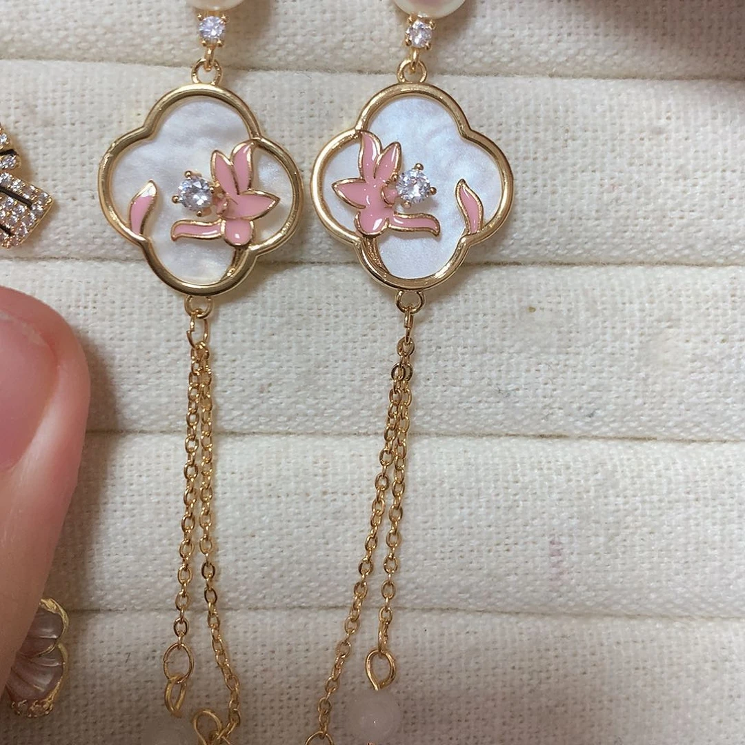 淡水珍珠耳饰合金