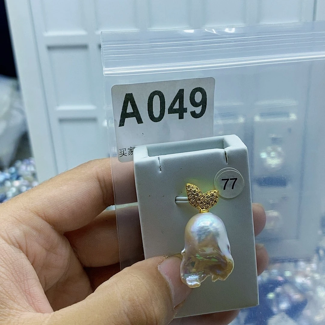淡水珍珠合金颈饰