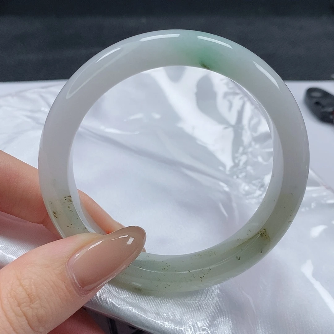 【闪购商品】翡翠手镯未镶嵌443号