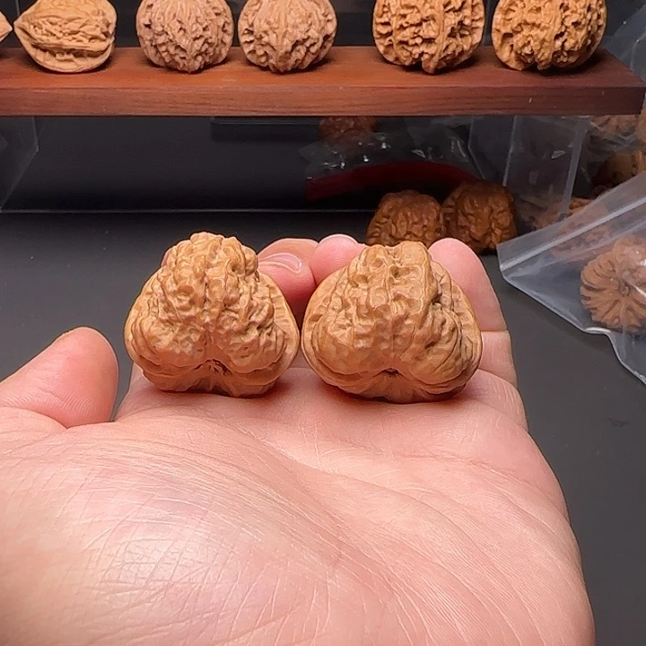 想***嘞文玩核桃把件35小蛤蟆