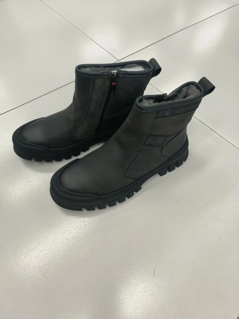 新款气质百搭潮流男士{大棉}休闲鞋/99132