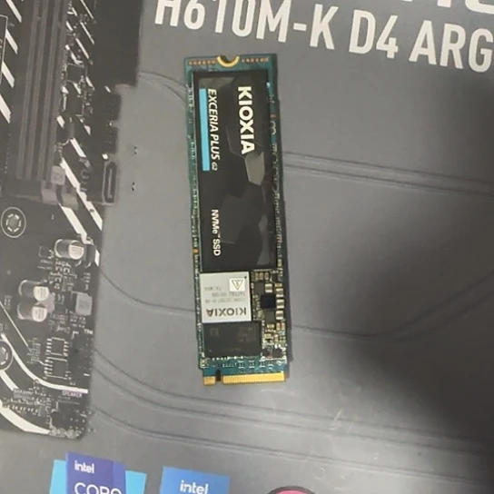 9新铠侠500gnvme固态