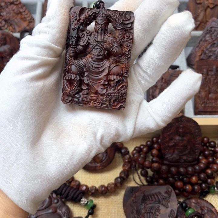 雪****黄花梨/降香黄檀手串/手链关公