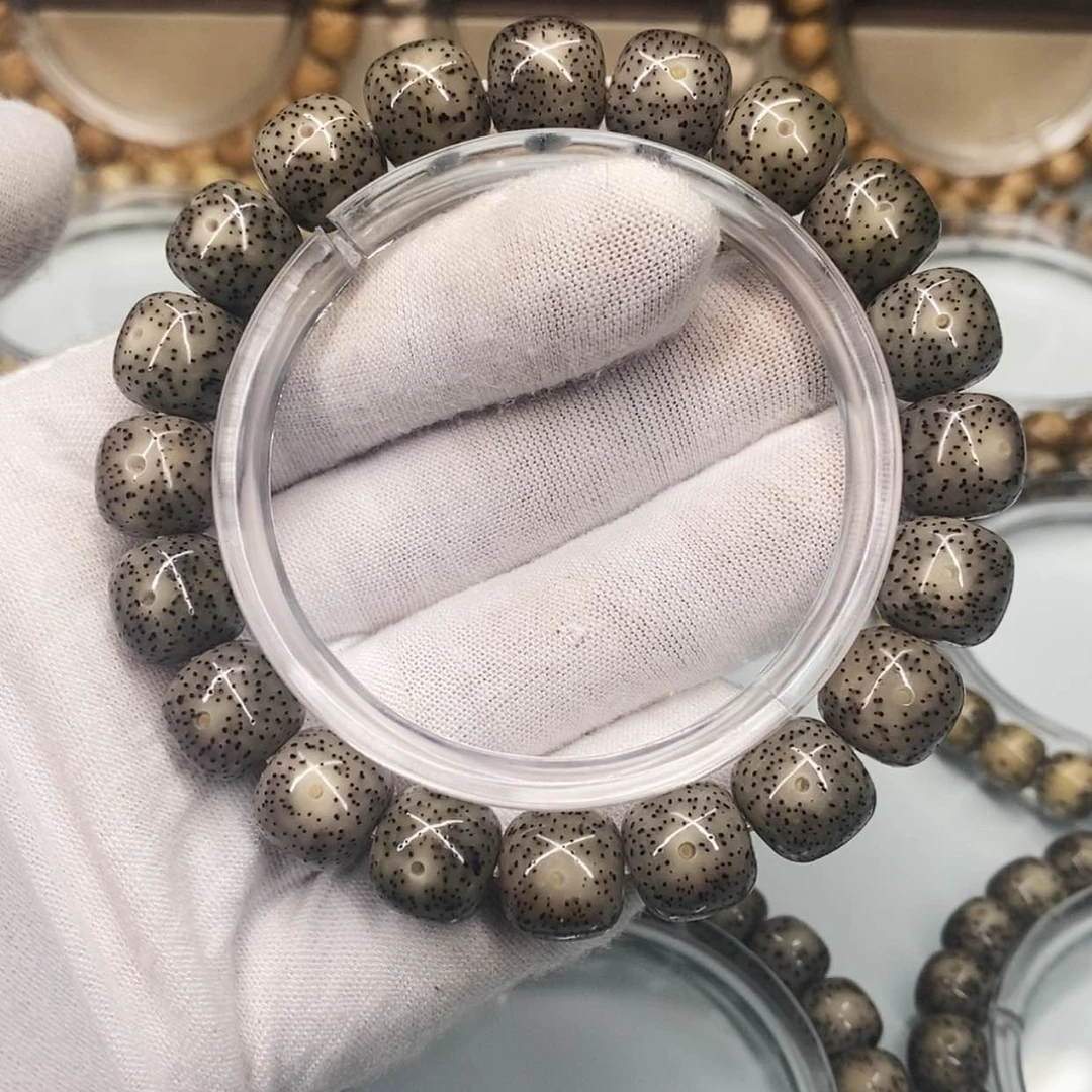 【闪购商品】手串星月菩提12×11一物一图原生态同枝黑冰小细星