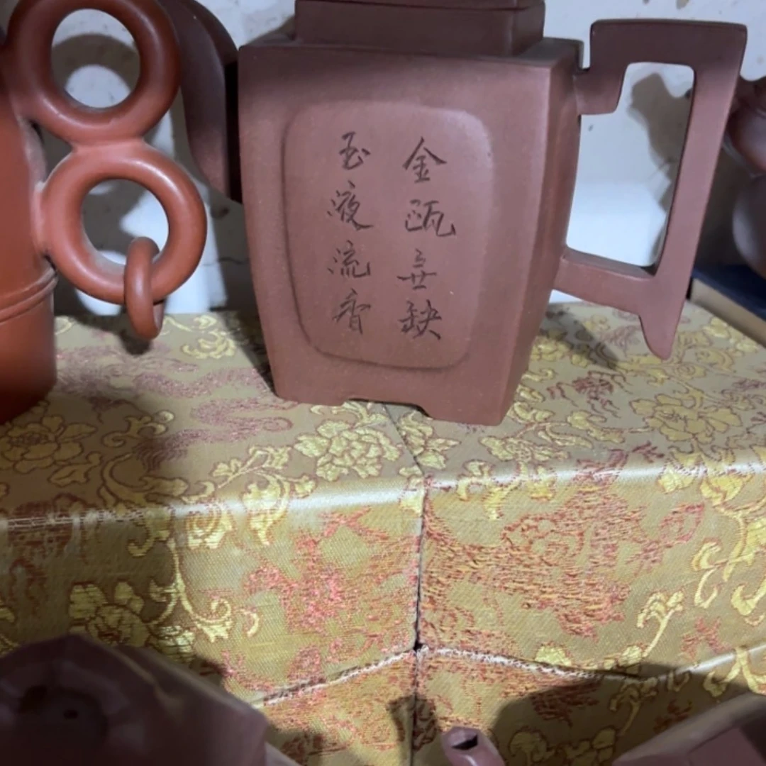 【闪购商品】茶壶紫砂老厂紫砂壶一件。