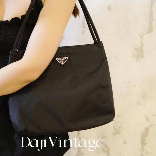 95新 Prada/普拉达 大吉中古/Prada普拉达黑银23双肩带单肩包