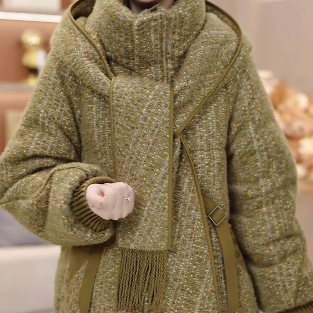 加厚贵妃绒冬季90白鸭绒羽绒服外套2025时尚气质围巾连帽新款保暖