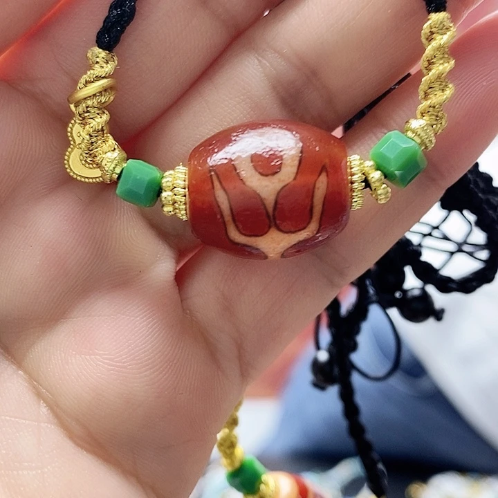 玛瑙/玉髓合金颈饰