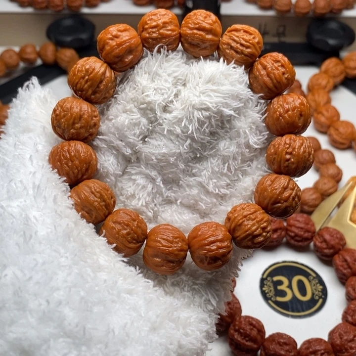 弓***石文玩核桃吊坠18树纹