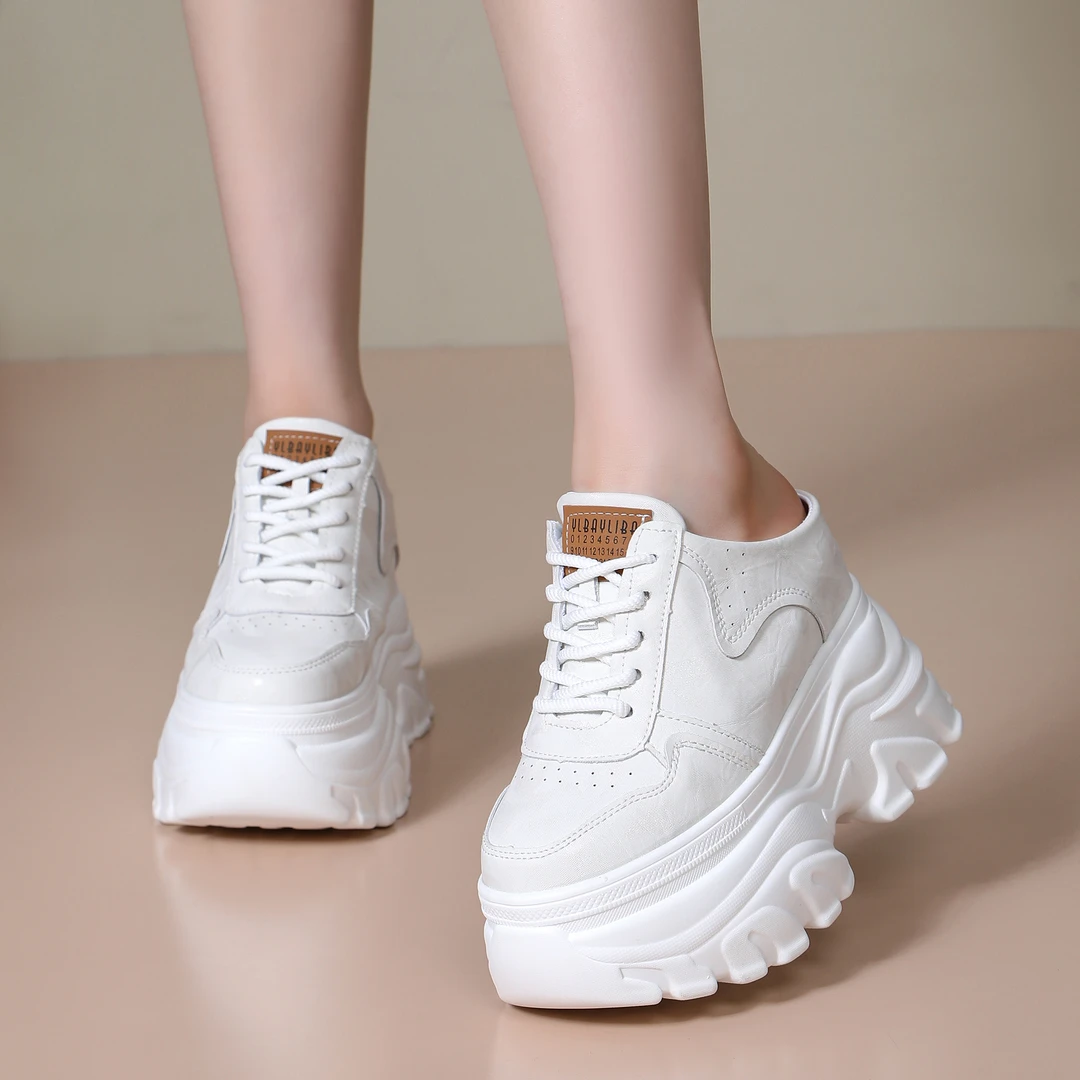 跟高10厘米春夏新款厚底半拖小白鞋休闲百搭内增高懒人一脚蹬女鞋