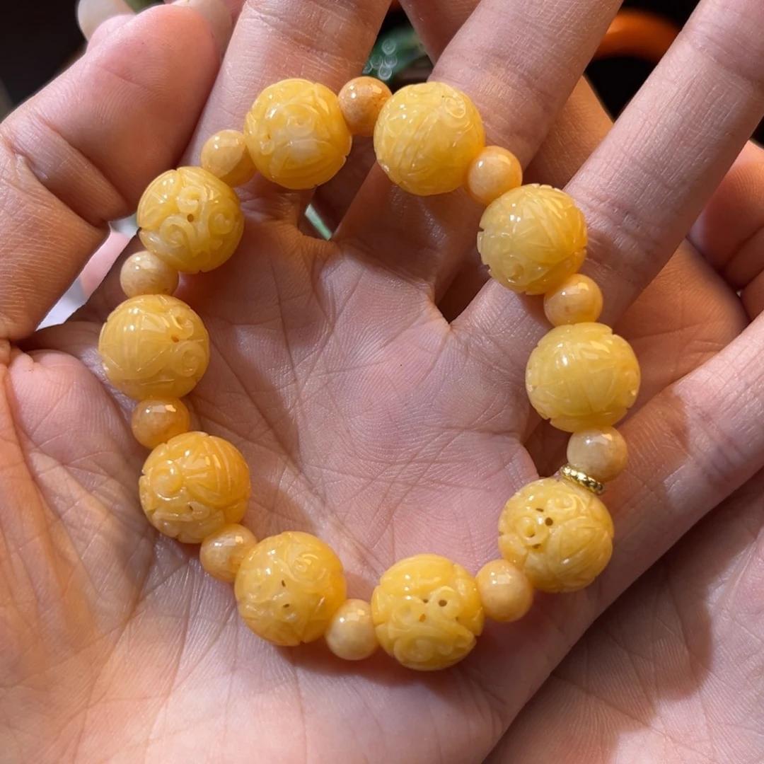 翡翠未镶嵌颈饰待编织