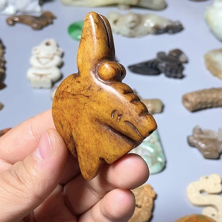 和田玉未镶嵌颈饰84