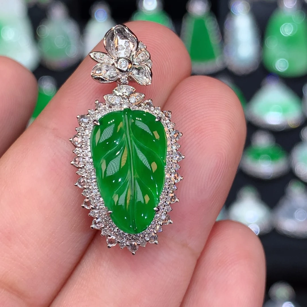 翡翠18K金镶嵌颈饰（收到货48小时鉴赏期）